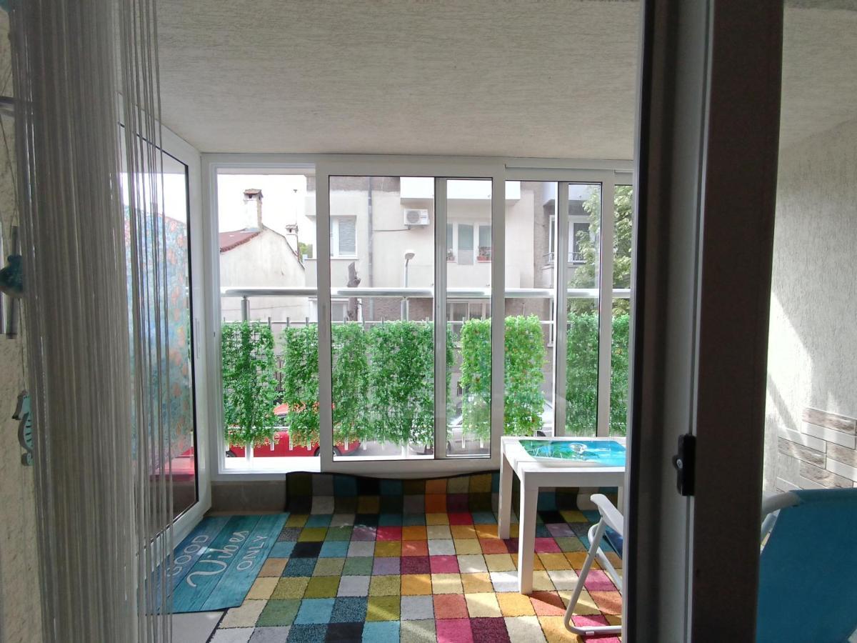 Вселена Varna Exterior foto